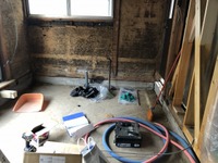 キッチンのあった場所です。床･壁･天井は一度解体し、下地からやり直しました。