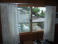 アイワンを施工して、雨戸が使えなくなった窓に内窓を取付け。